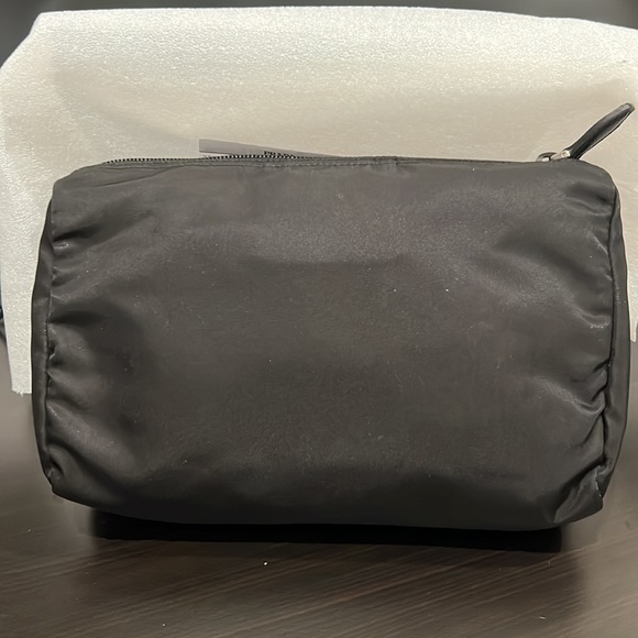 Prada Re-Nylon makeup/ bathroom bag. Brand new. Proof of receipt available. - Picture 4 of 4